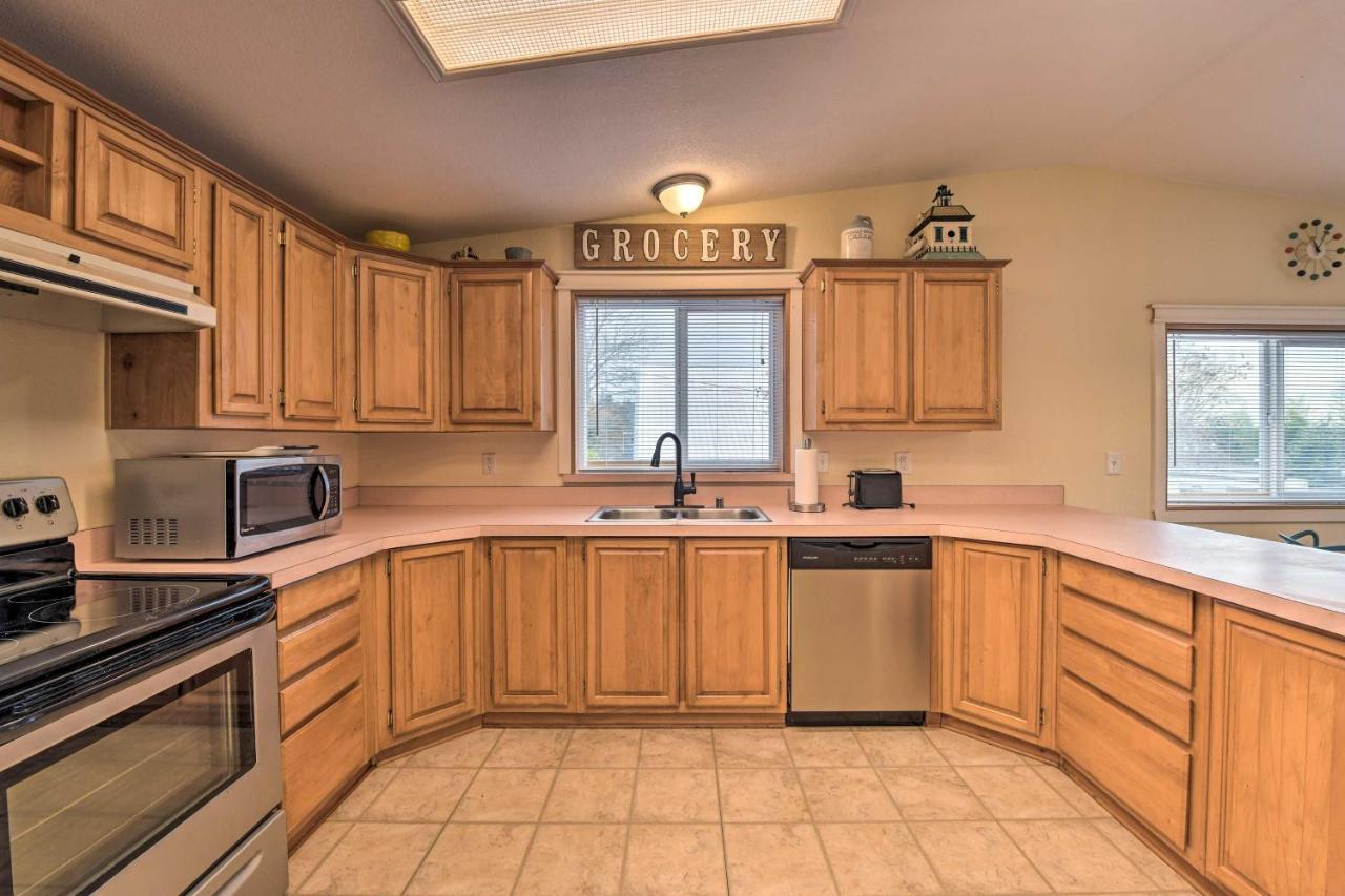 Cute Cottage With Deck Walk 115 Ft To Brewery And Cafe Poulsbo Extérieur photo