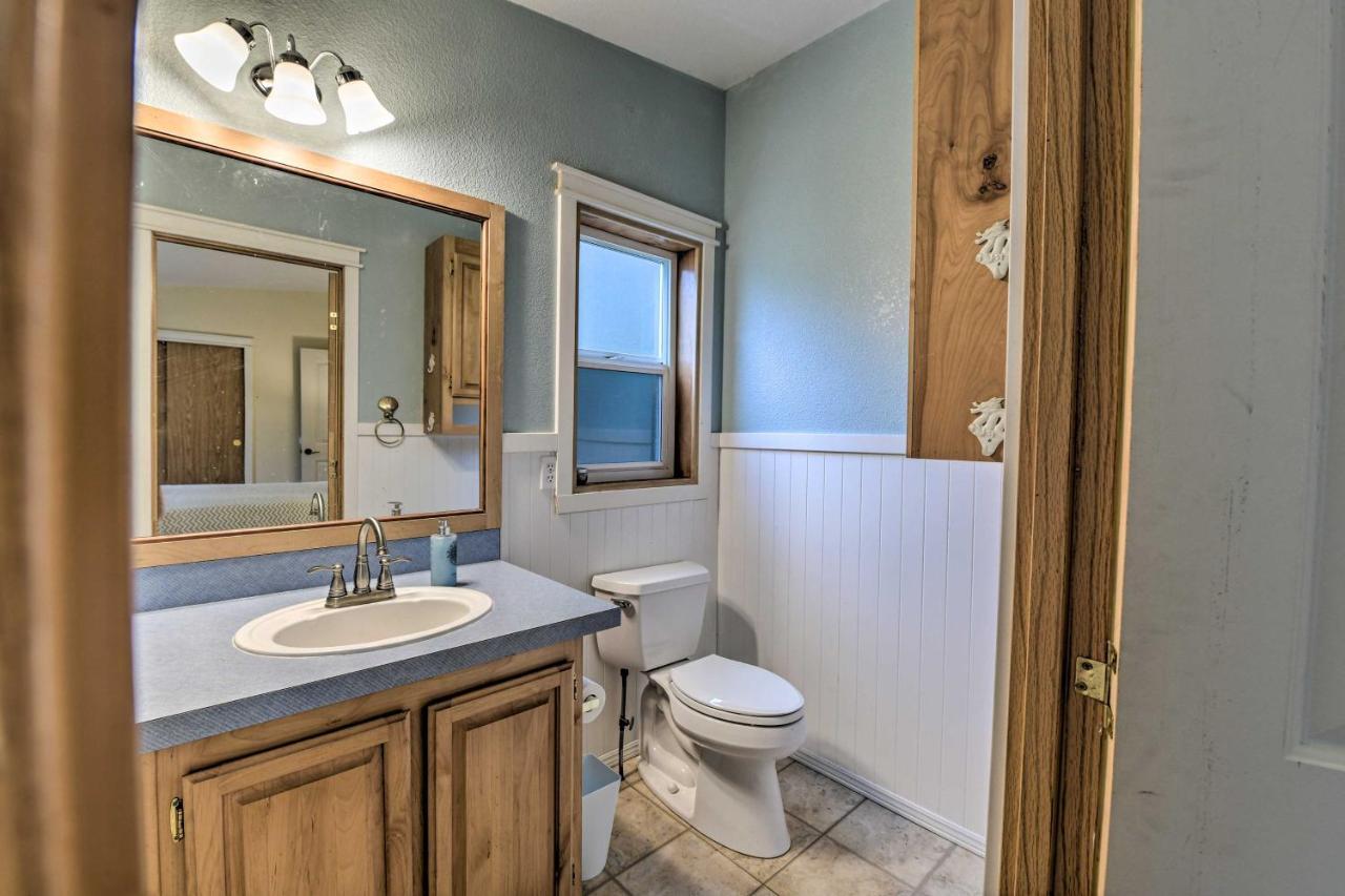 Cute Cottage With Deck Walk 115 Ft To Brewery And Cafe Poulsbo Extérieur photo