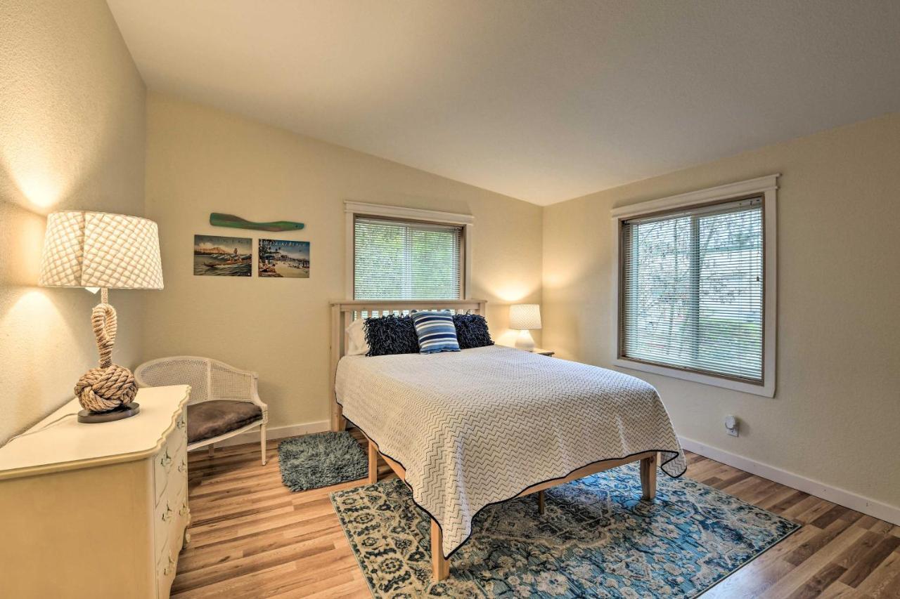 Cute Cottage With Deck Walk 115 Ft To Brewery And Cafe Poulsbo Extérieur photo
